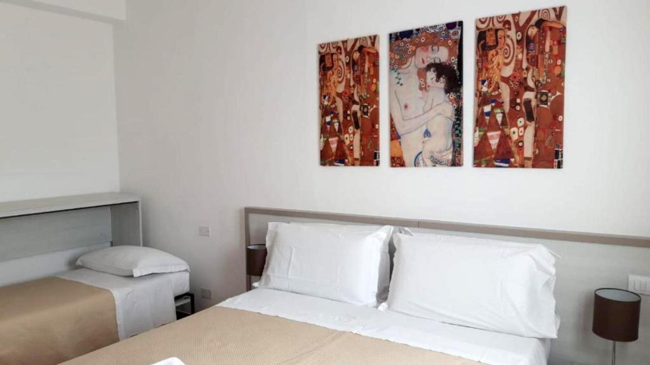 Caba Holiday Bardolino Colombo Εξωτερικό φωτογραφία