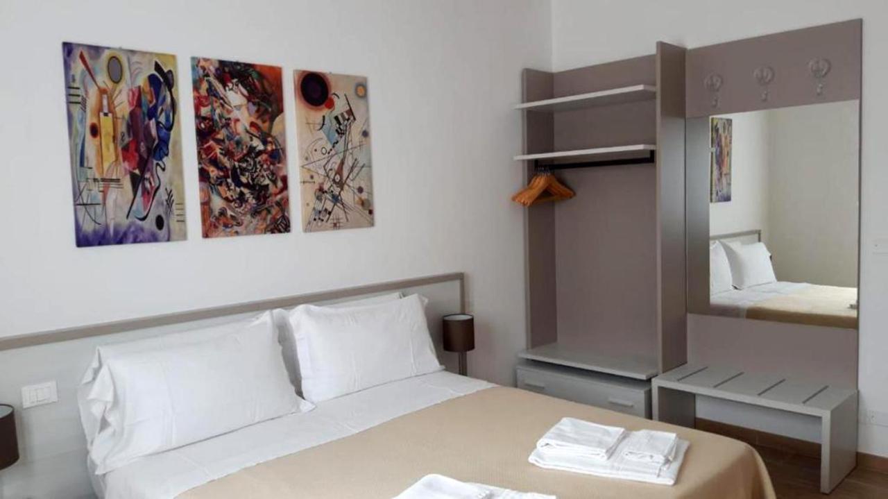 Caba Holiday Bardolino Colombo Εξωτερικό φωτογραφία